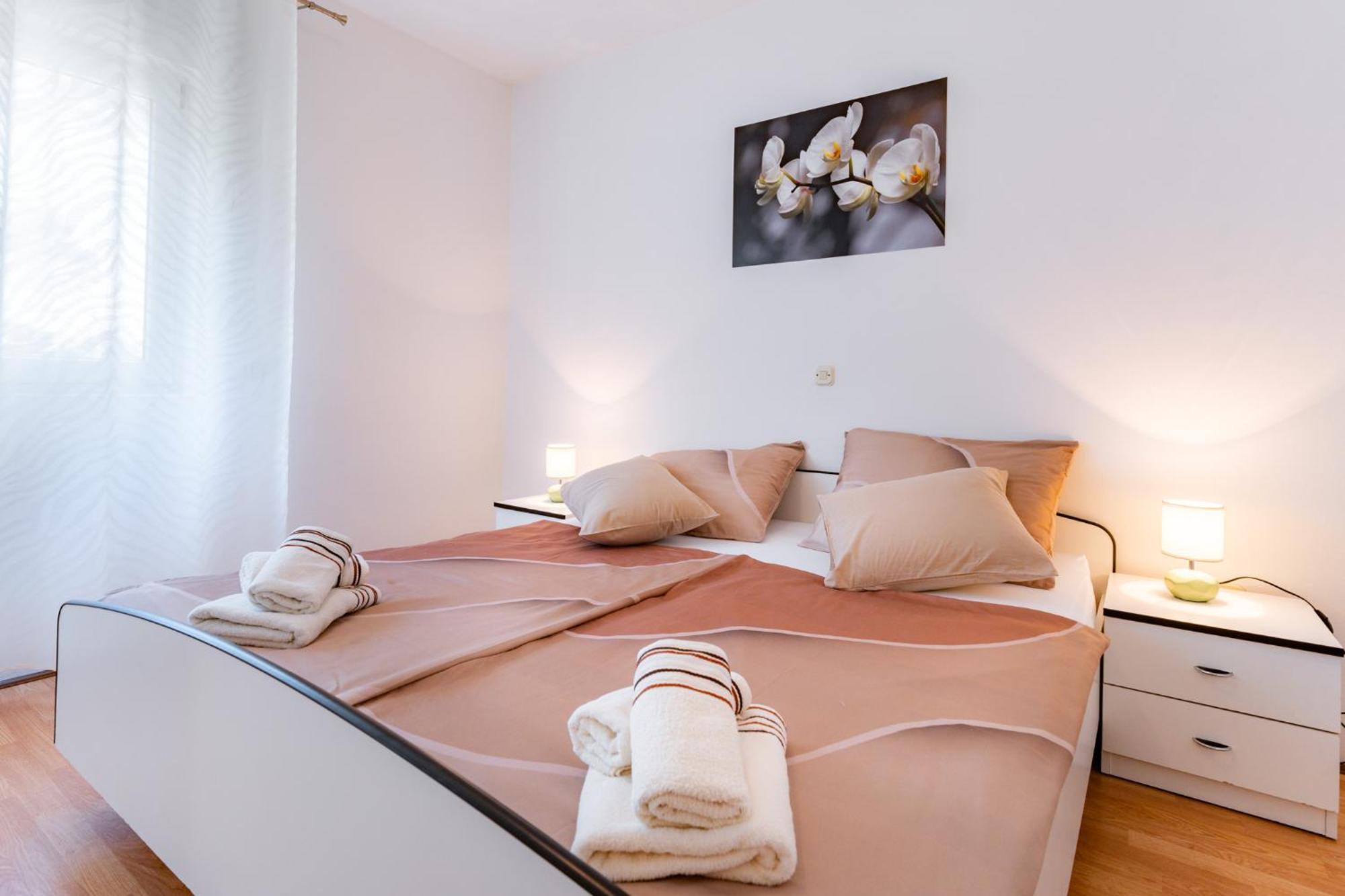 Apartments Lores 拉布 外观 照片